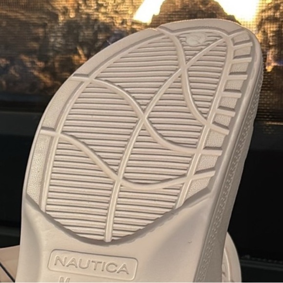 Nautica River Breeze Clogs fur lined, casual/sport slip-on,adjustable back strap - Picture 6 of 9